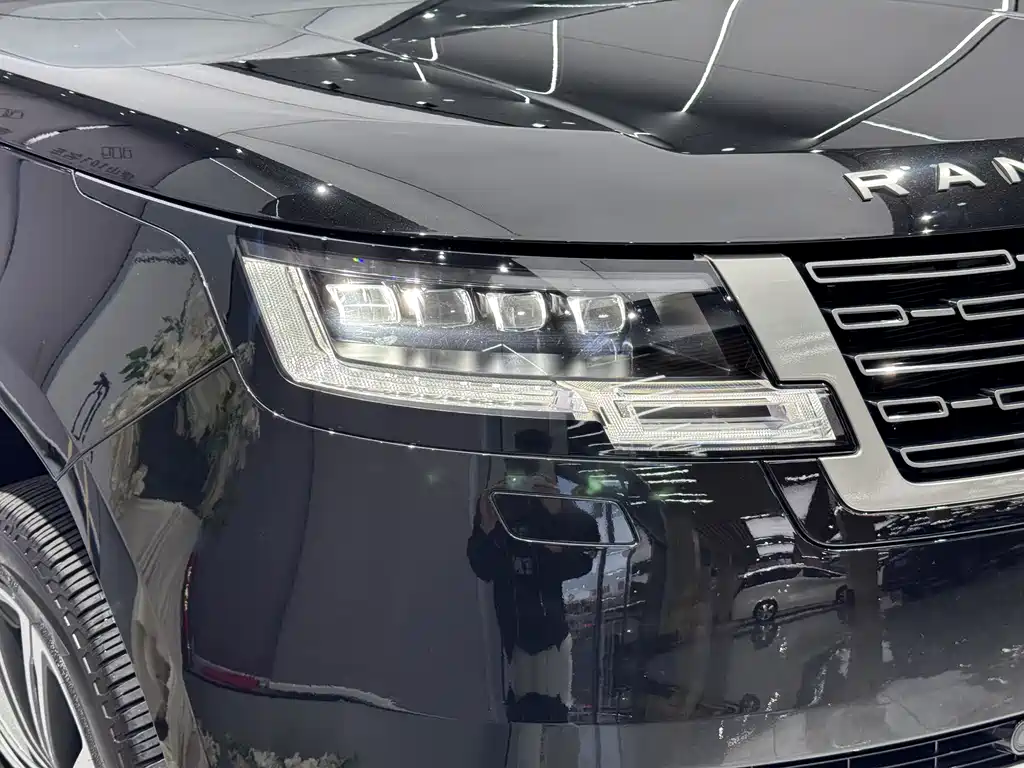 Land Rover Range Rover 2025 3.0 L6 400PS Autobiography Long Wheelbase 2024 - thumbnail 4