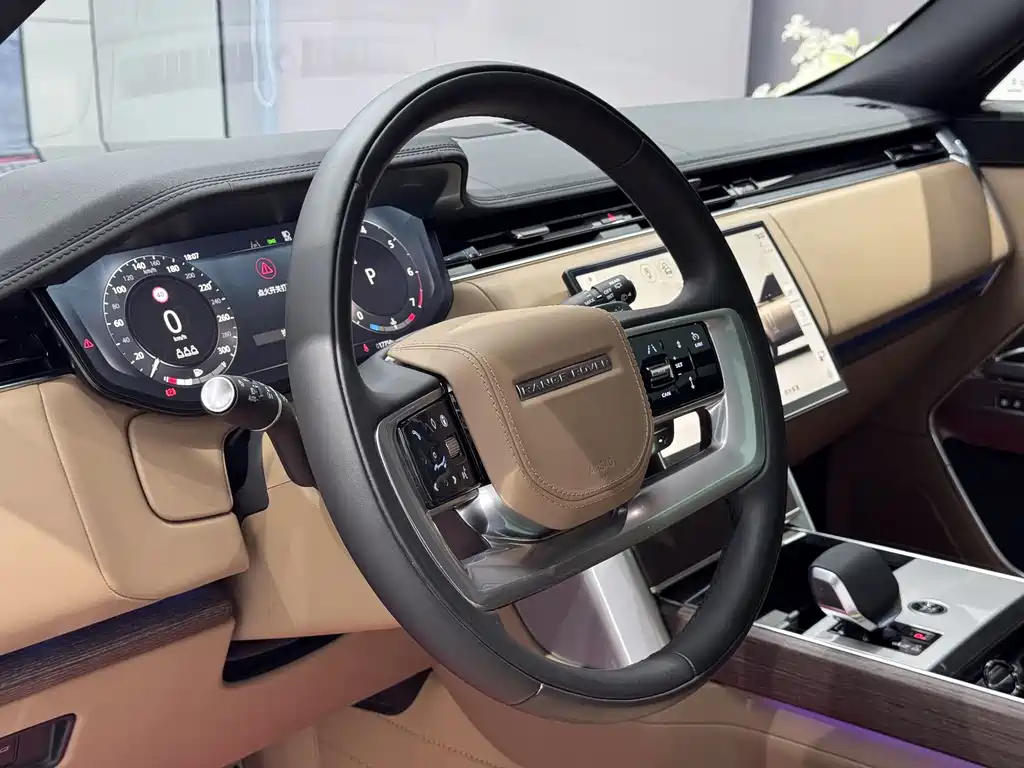 Land Rover Range Rover 2025 3.0 L6 400PS Autobiography Long Wheelbase 2024 - thumbnail 8
