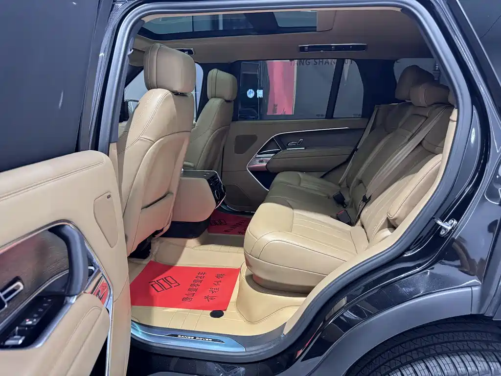 Land Rover Range Rover 2025 3.0 L6 400PS Autobiography Long Wheelbase 2024 - thumbnail 17