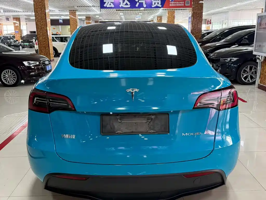 Tesla Model Y 2023 Rear-Wheel Drive 2023 - thumbnail 8