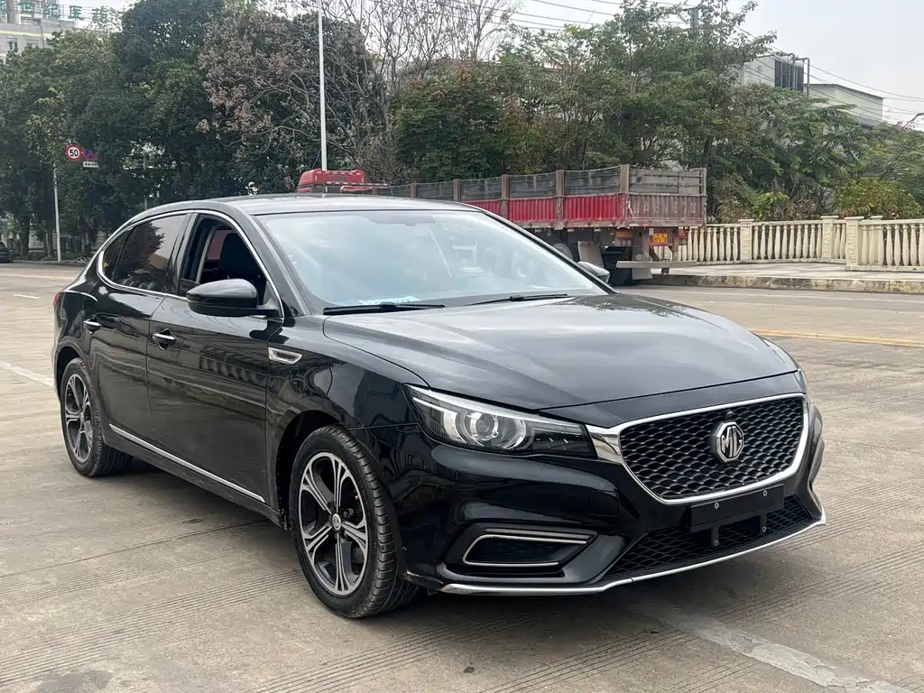 MG MG6 2017 20T Automatic Luxury Smart Connect Edition China V 2018 - thumbnail 2