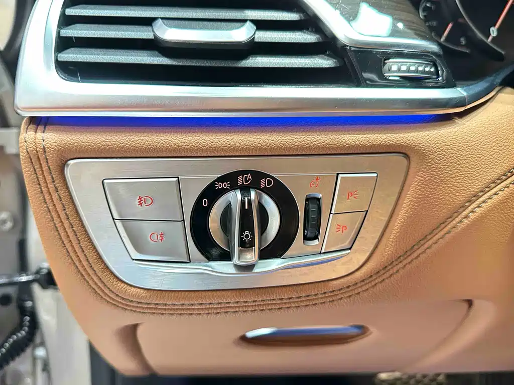 BMW BMW 7 Series 2016 730Li Leading Edition 2016 - thumbnail 15