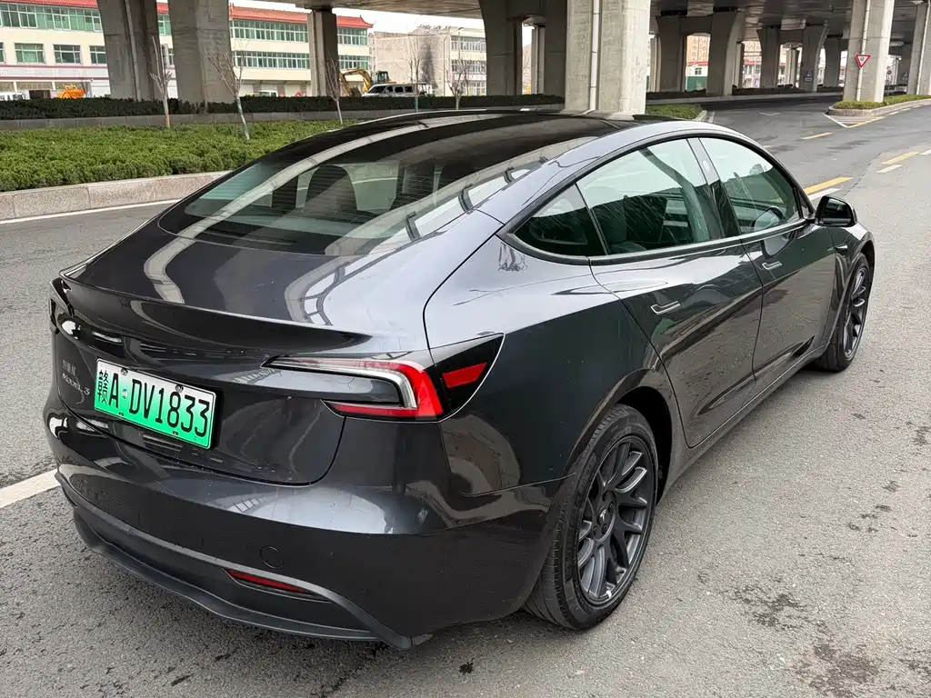 Tesla Model 3 2025 Rear-Wheel Drive 2024 - thumbnail 12