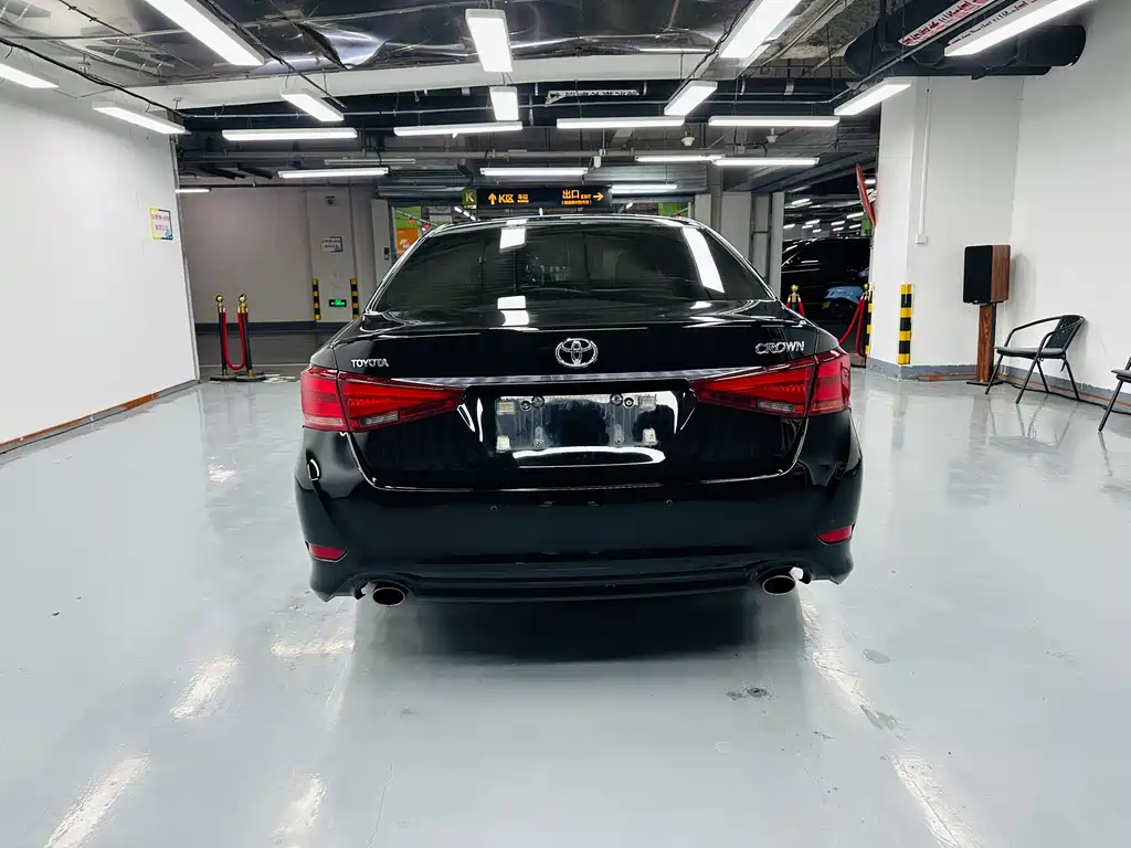 Toyota Crown 2018 2.0T Fashion Edition 2018 - thumbnail 17