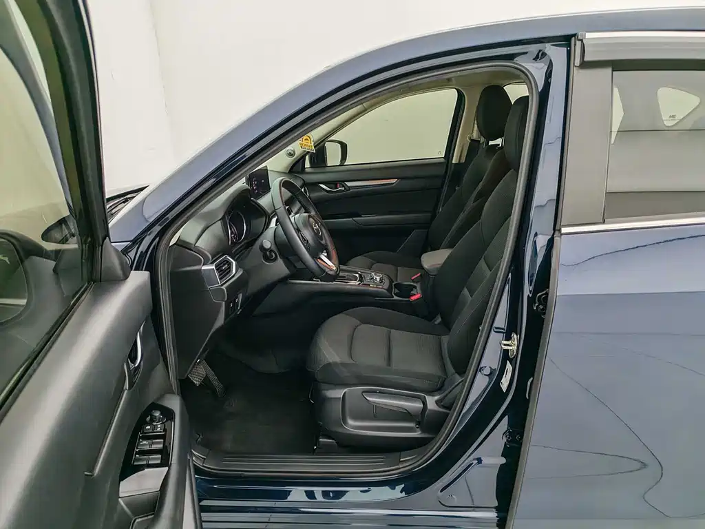 Mazda Mazda CX-5 2024 2.0L Automatic 2WD Comfort Model 2023 - thumbnail 9