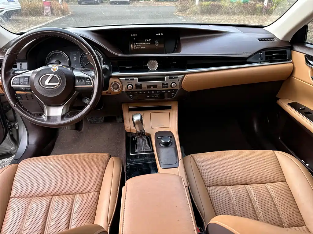 Lexus Lexus ES 2015 ES 200 Luxury Edition 2017 - thumbnail 12