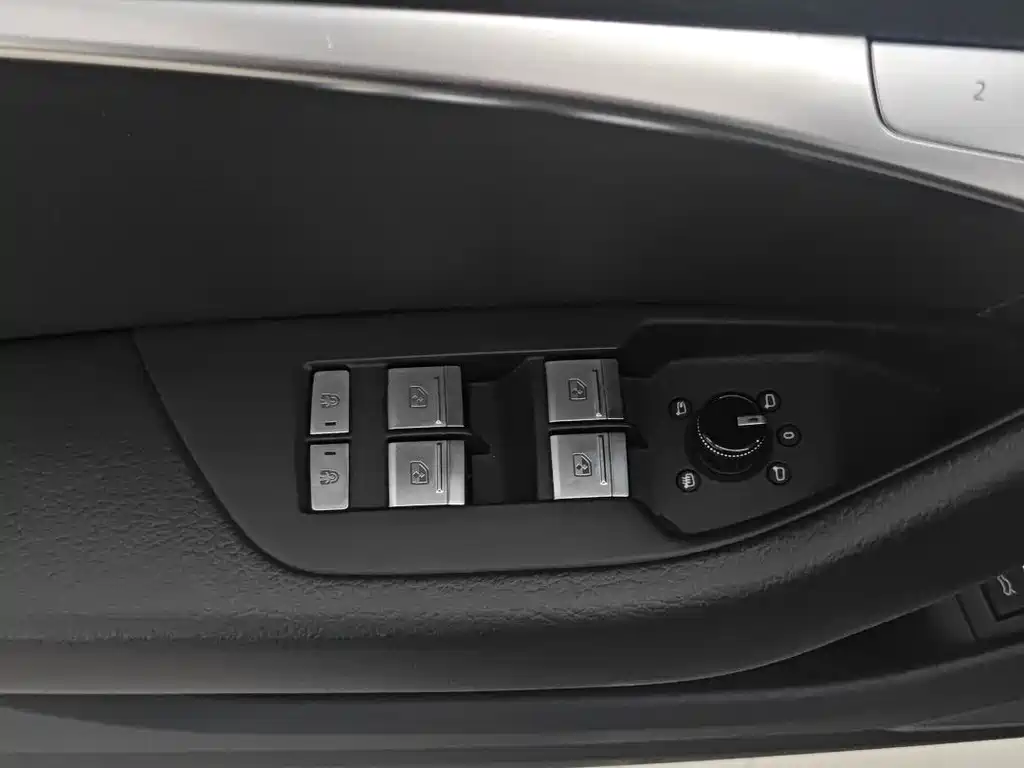 Audi Audi A6L 2023 Facelift 45 TFSI quattro Premium Dynamic Edition 2023 - thumbnail 14