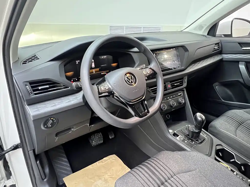 Volkswagen Tharu 2022 280TSI Front-Wheel Drive Style Edition 2022 - thumbnail 12