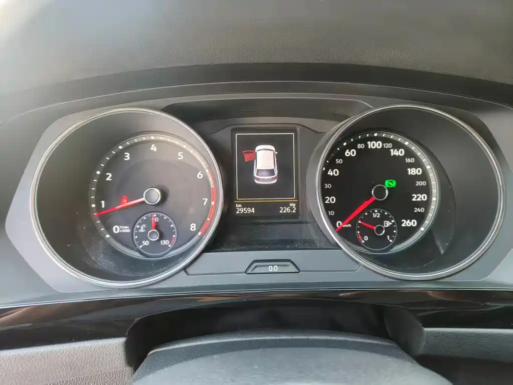Volkswagen Volkswagen Tiguan L 2018 330TSI Automatic 2WD Flagship Edition 2018 - thumbnail 4