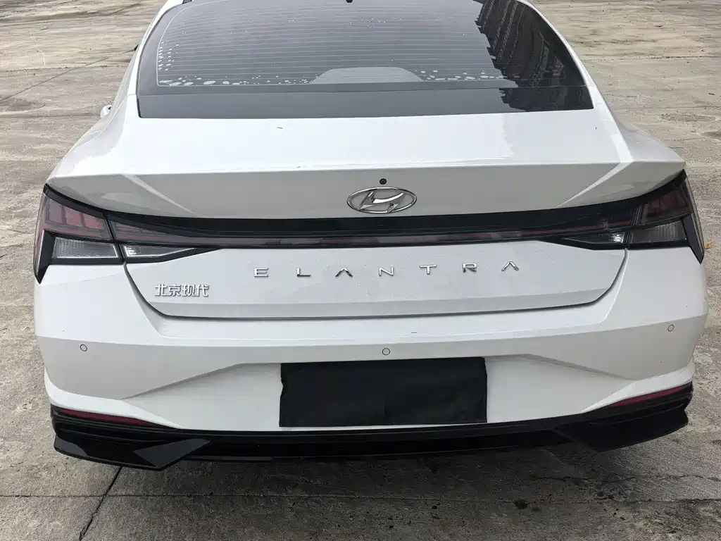 Hyundai Hyundai Elantra 2022 1.5L CVT GLS Premium Edition 2023 - thumbnail 8