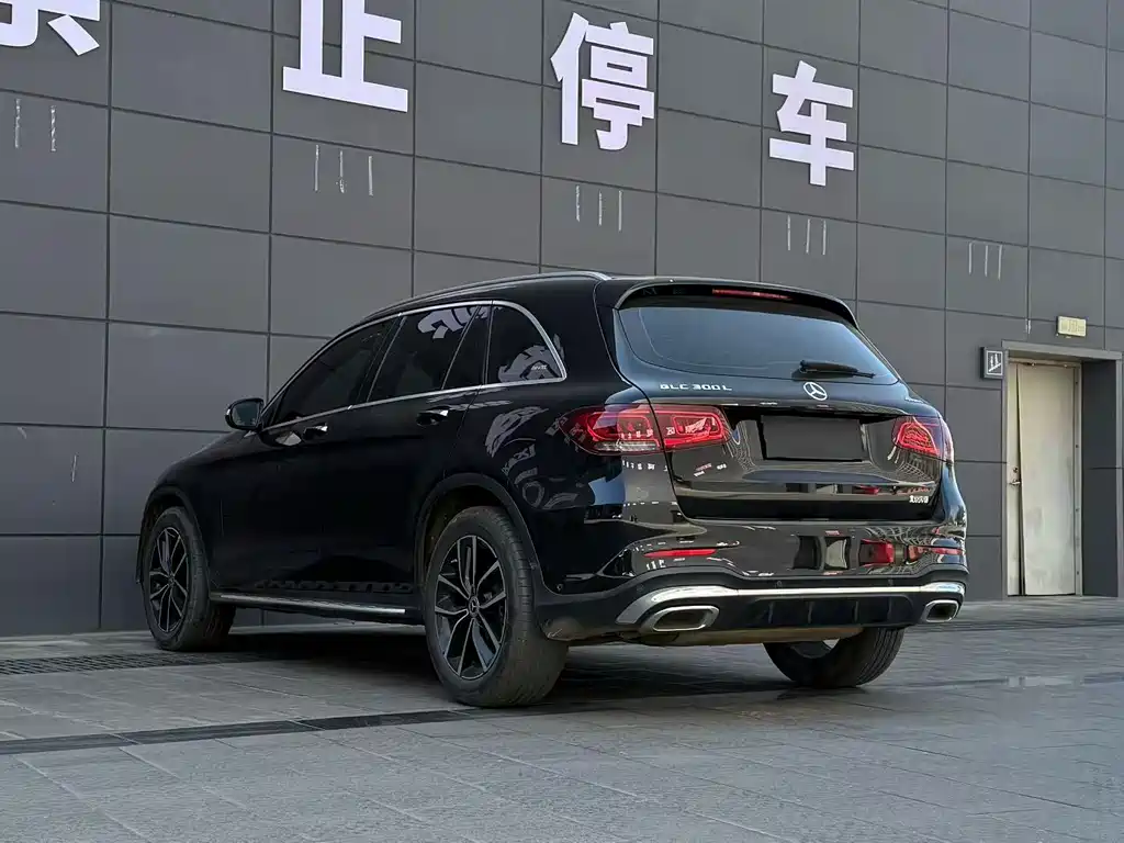 Mercedes-Benz Mercedes-Benz GLC 2021 GLC 300 L 4MATIC Sport Edition 2020 - thumbnail 6