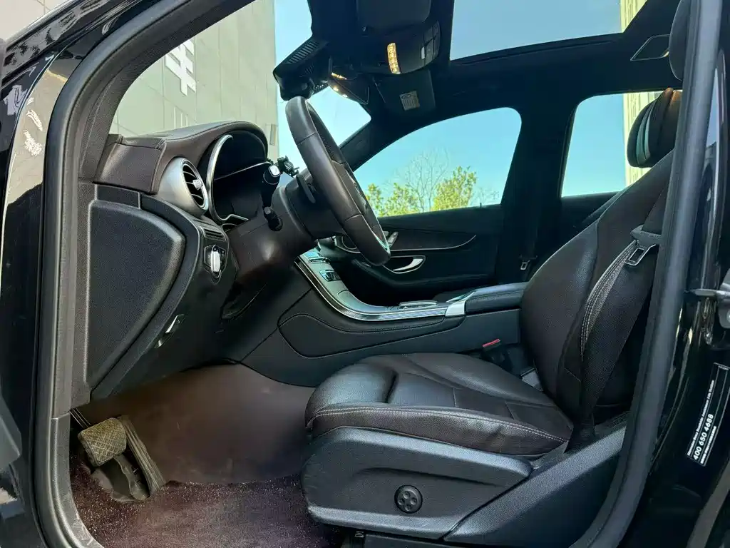 Mercedes-Benz Mercedes-Benz GLC 2021 GLC 300 L 4MATIC Sport Edition 2020 - thumbnail 7