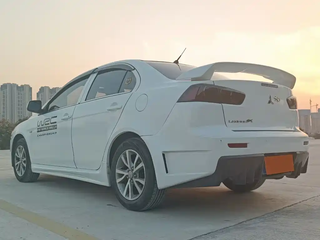 Mitsubishi Mitsubishi Lancer 2012 1.8L Manual Charm Edition 2013 - thumbnail 9