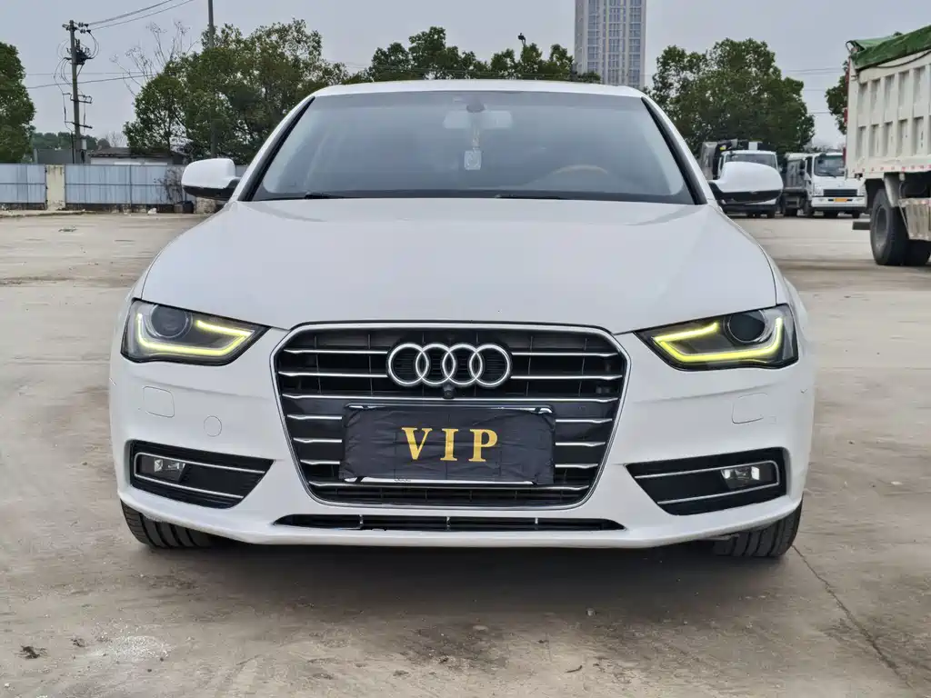 Audi Audi A4L 2016 35 TFSI Automatic Standard Model 2015 - thumbnail 2