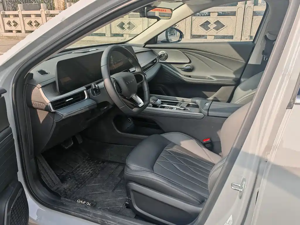 Chery Arrizo 8 2024 1.6T DCT Supreme Edition 2024 - thumbnail 5