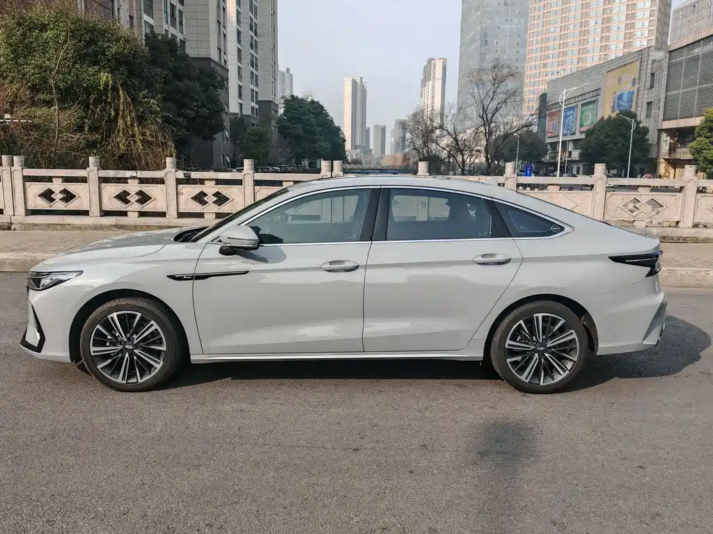 Chery Arrizo 8 2024 1.6T DCT Supreme Edition 2024 - thumbnail 8