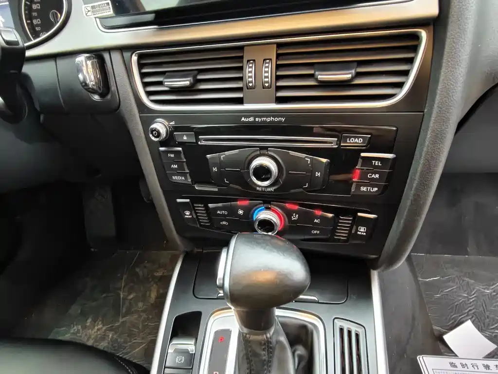 Audi Audi A4L 2015 30 TFSI Automatic Comfort Edition 2014 - thumbnail 10