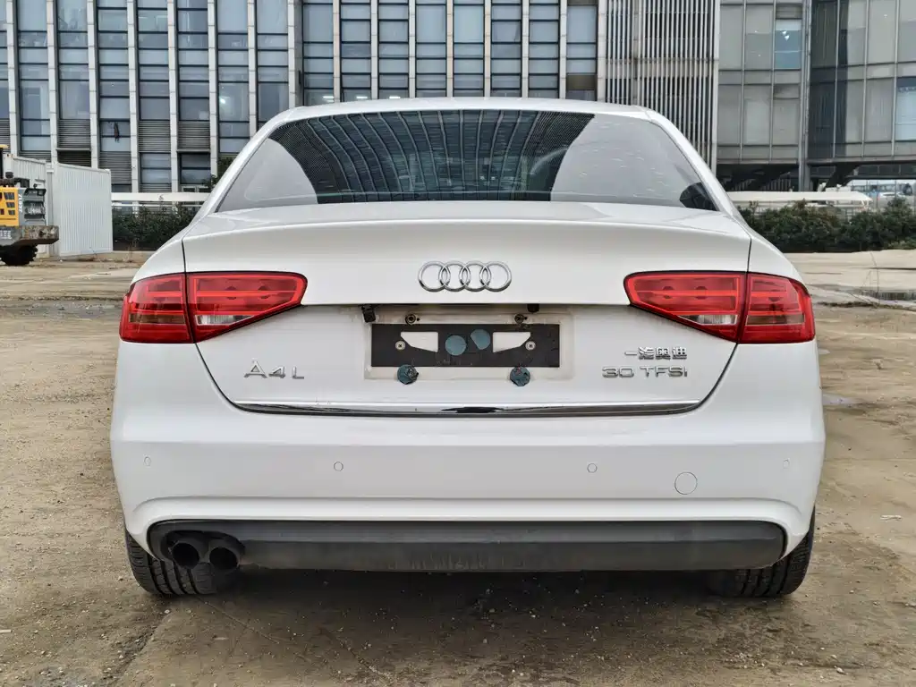 Audi Audi A4L 2015 30 TFSI Automatic Comfort Edition 2014 - thumbnail 13