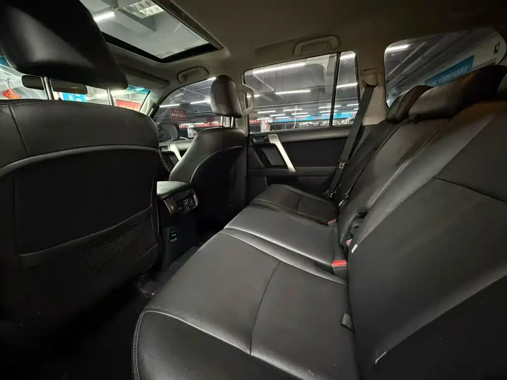 Toyota Toyota Prado 2016 2.7L Automatic Standard Edition 2017 - thumbnail 5