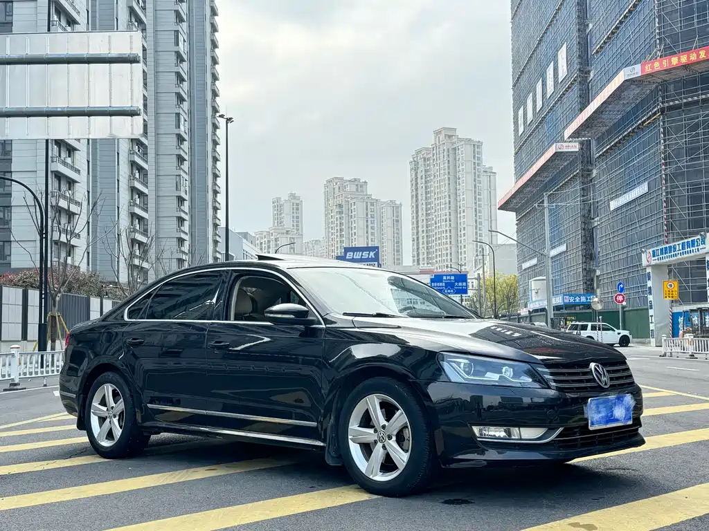 Volkswagen Volkswagen Passat 2013 1.8TSI DSG Comfortline 2013 - thumbnail 3