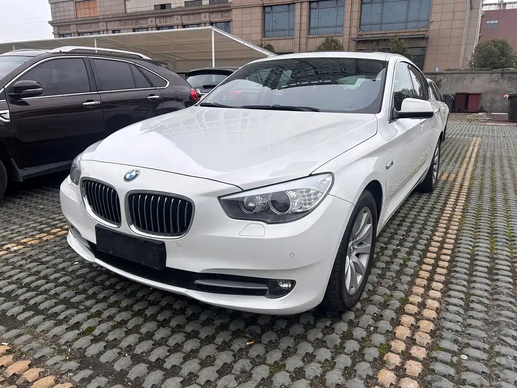 BMW BMW 5 Series GT 2013 535i xDrive Luxury Line 2013 - thumbnail 2