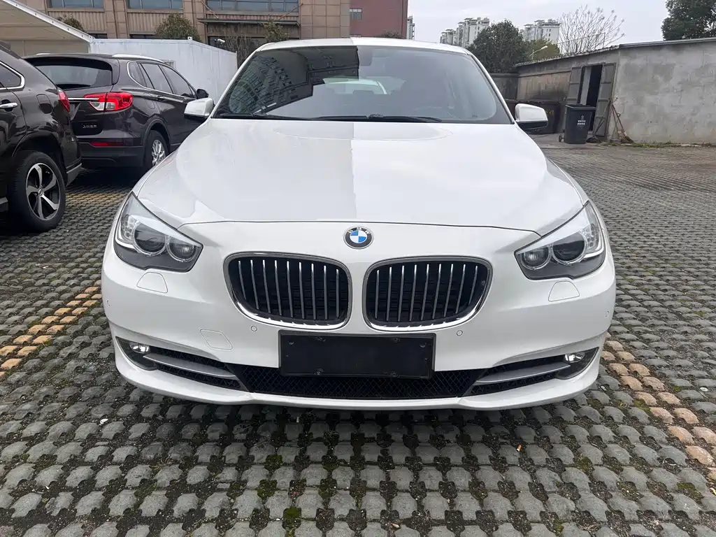 BMW BMW 5 Series GT 2013 535i xDrive Luxury Line 2013 - thumbnail 3