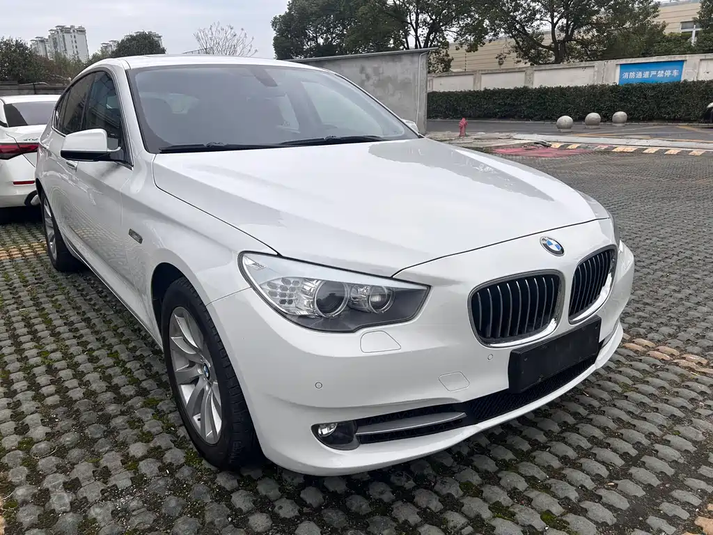 BMW BMW 5 Series GT 2013 535i xDrive Luxury Line 2013 - thumbnail 4