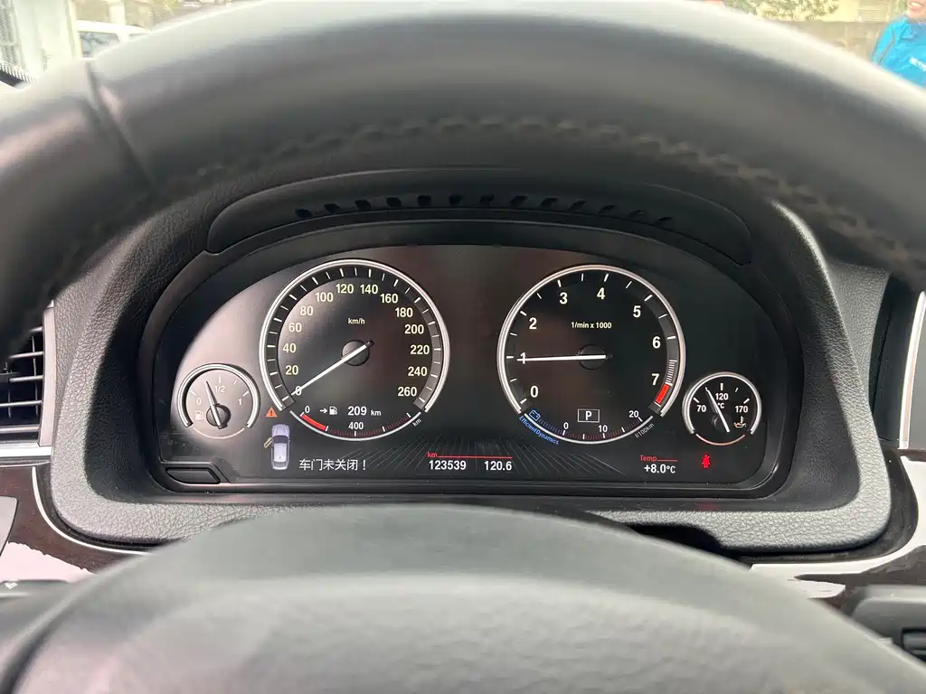 BMW BMW 5 Series GT 2013 535i xDrive Luxury Line 2013 - thumbnail 13