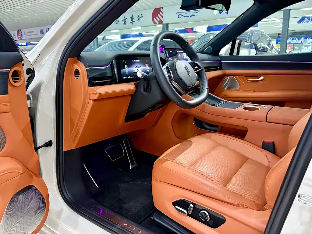 AITO M5 Aito M5 2025 Extended Range Ultra AWD Version 2025 - thumbnail 5