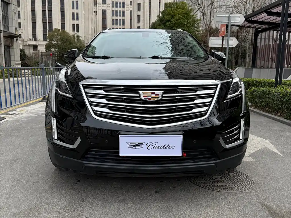 Cadillac Cadillac XT5 2018 25T Technology Edition 2018 - thumbnail 4