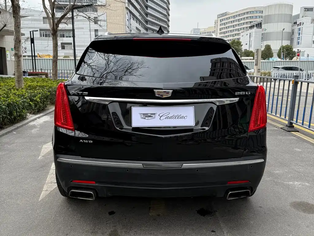Cadillac Cadillac XT5 2018 25T Technology Edition 2018 - thumbnail 13