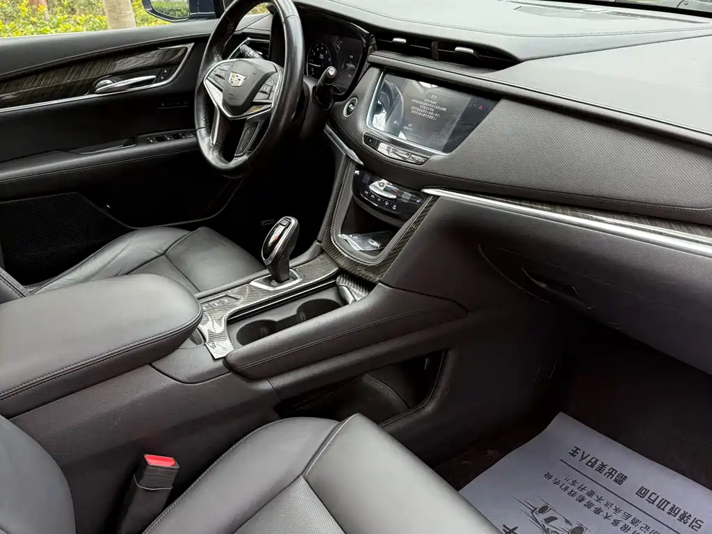 Cadillac Cadillac XT5 2018 25T Technology Edition 2018 - thumbnail 16