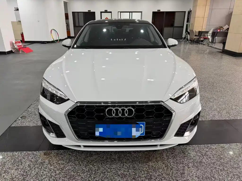 Audi Audi A5 Import 2022 Sportback 40 TFSI Fashion Dynamic Model 2022 - thumbnail 2
