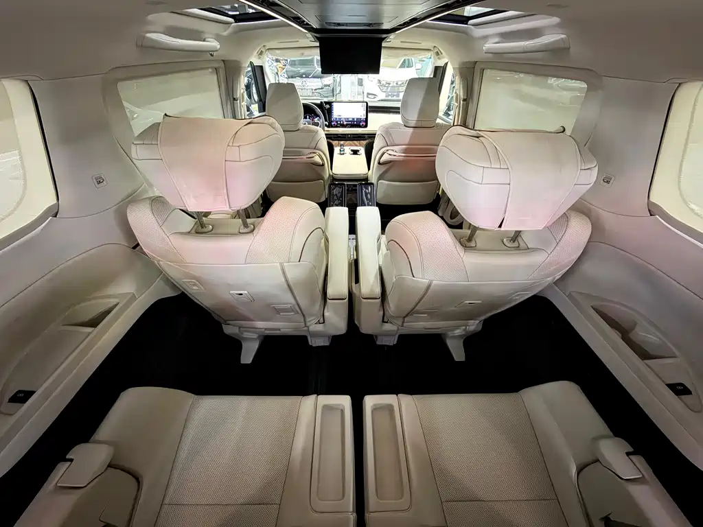Lexus Lexus LM 350h Six-Seat Executive Edition 2026 - thumbnail 12