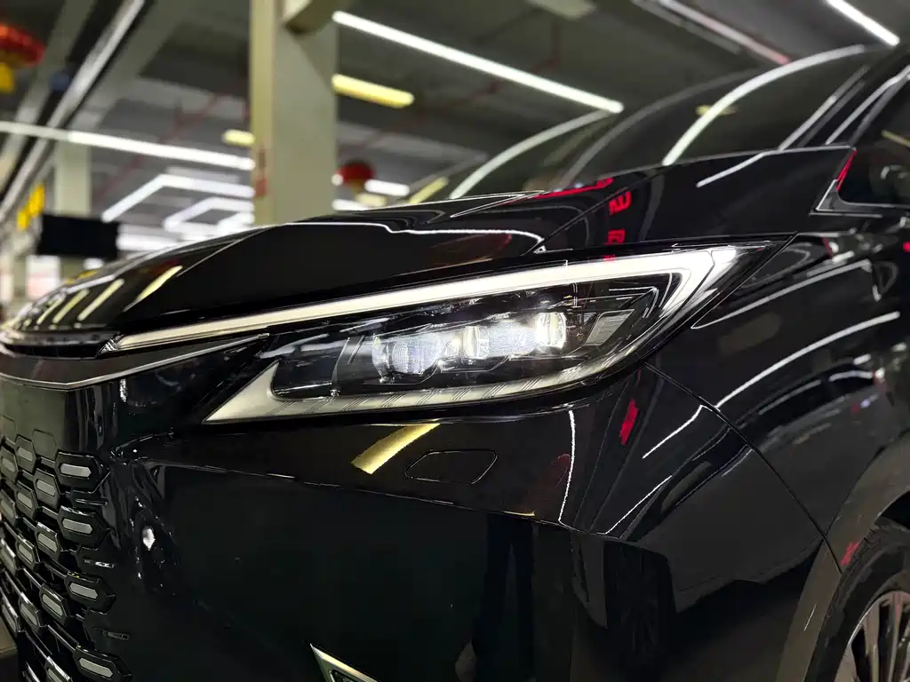 Lexus Lexus LM 350h Six-Seat Executive Edition 2026 - thumbnail 15