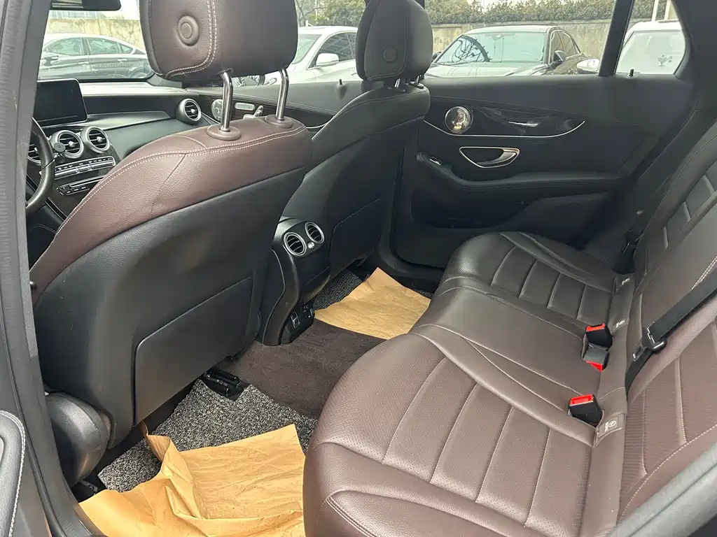 Mercedes-Benz Mercedes-Benz GLC 2019 GLC 260 4MATIC Dynamic Model 2018 - thumbnail 9