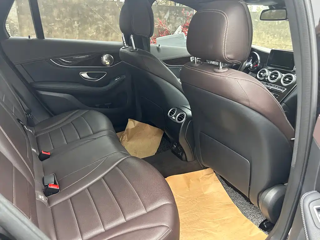 Mercedes-Benz Mercedes-Benz GLC 2019 GLC 260 4MATIC Dynamic Model 2018 - thumbnail 10