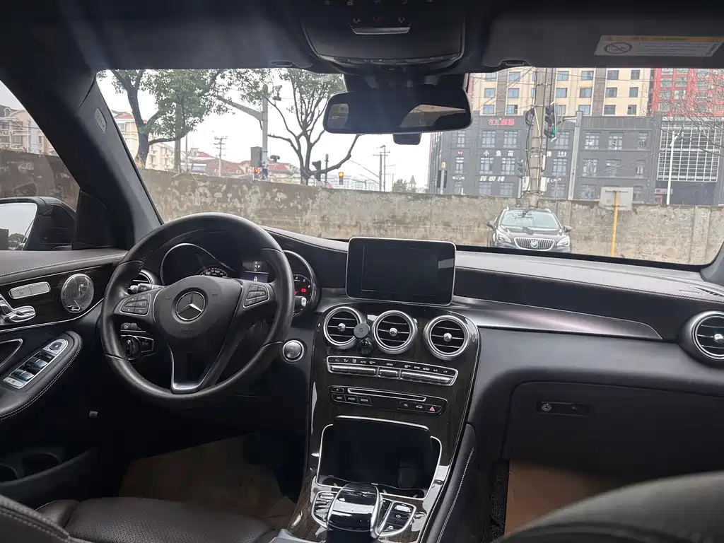 Mercedes-Benz Mercedes-Benz GLC 2019 GLC 260 4MATIC Dynamic Model 2018 - thumbnail 12