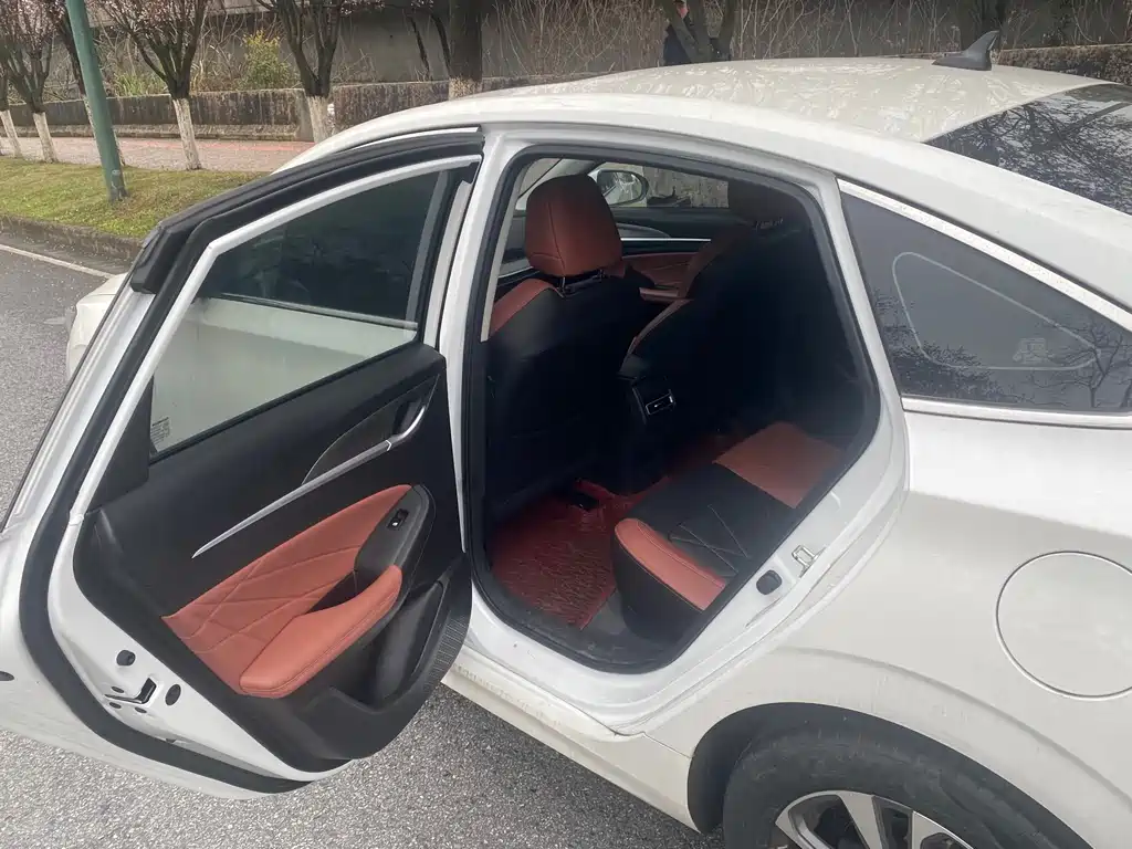 Changan YiDong 2021 PLUS Blue Whale NE 1.4T GDI DCT Flagship Model 2021 - thumbnail 6