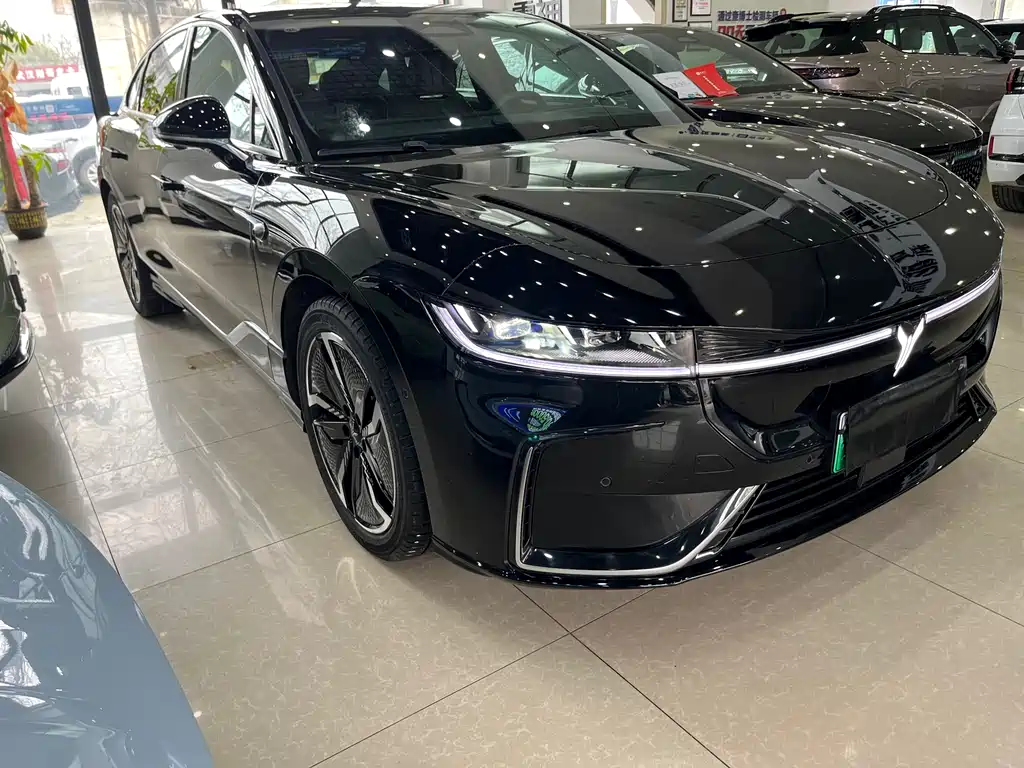 Lantu Auto Lantu Zhui Guang 2023 AWD Standard Edition 2024 - thumbnail 3
