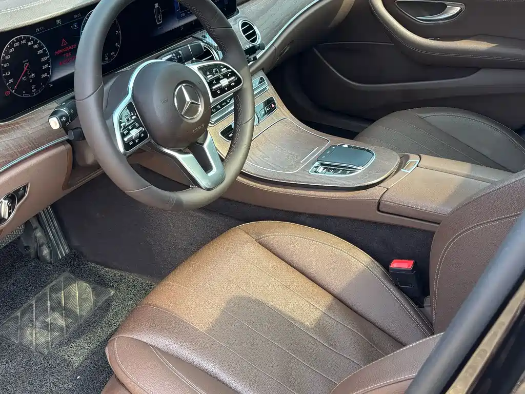 Mercedes-Benz Mercedes-Benz E-Class 2019 Facelift E 300 L Luxury 2019 - thumbnail 8
