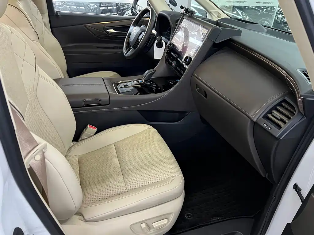 Toyota Alphard 2024 Model Hybrid 2.5L Premium Edition 2024 - thumbnail 18