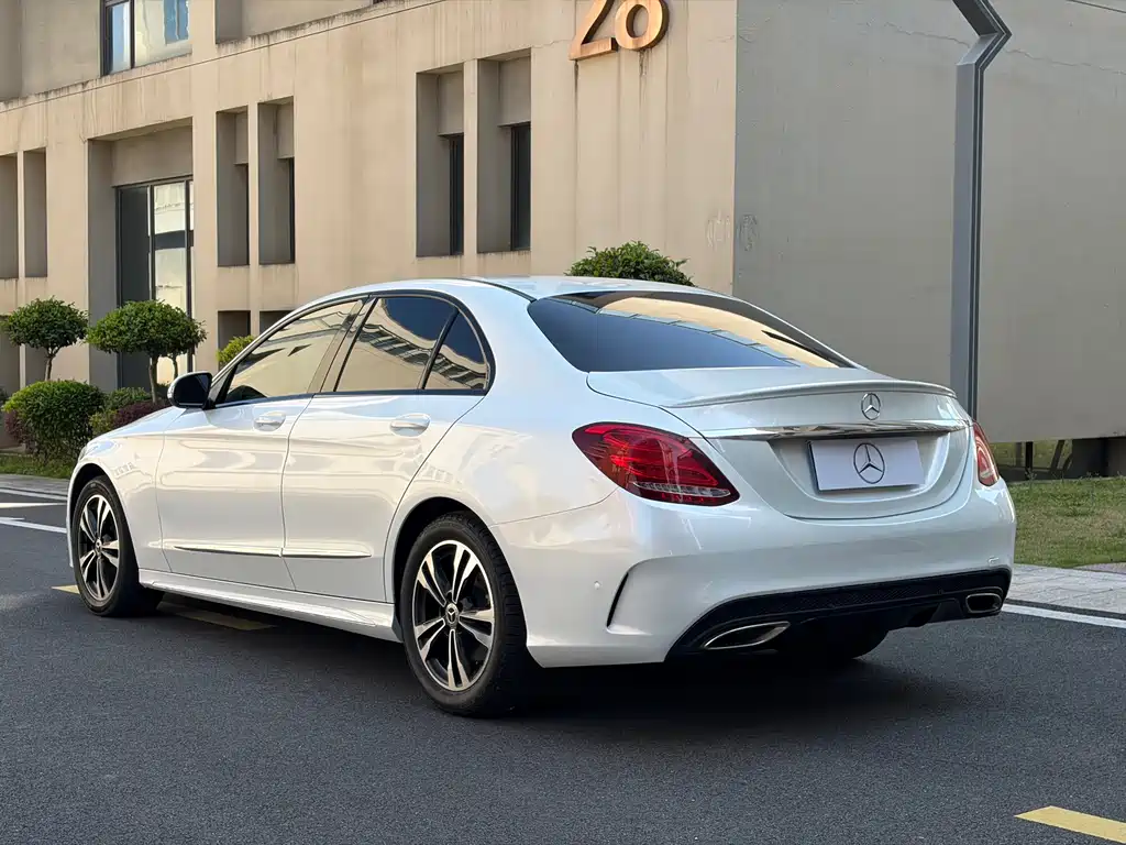 Mercedes-Benz Mercedes-Benz C-Class 2018 C 200 Sport Edition 2018 - thumbnail 16