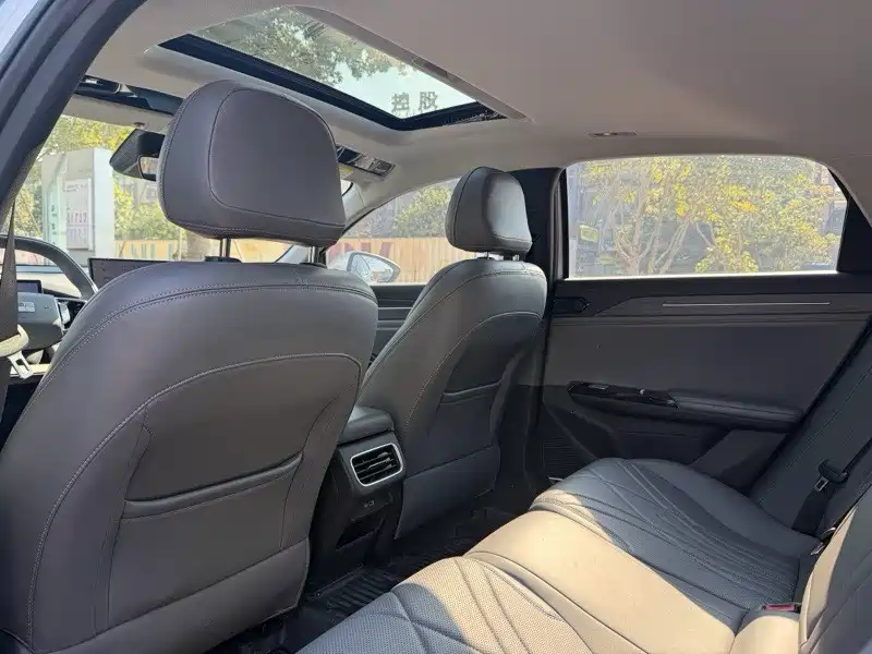 Geely Galaxy Geely Galaxy L6 2025 EM-i 140km Starship Edition 2025 - thumbnail 5
