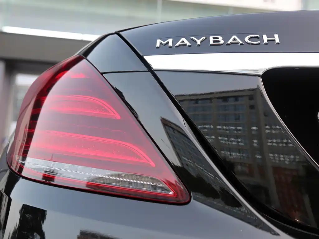 Mercedes-Benz Maybach S-Class 2019 S 560 4MATIC 2019 - thumbnail 17