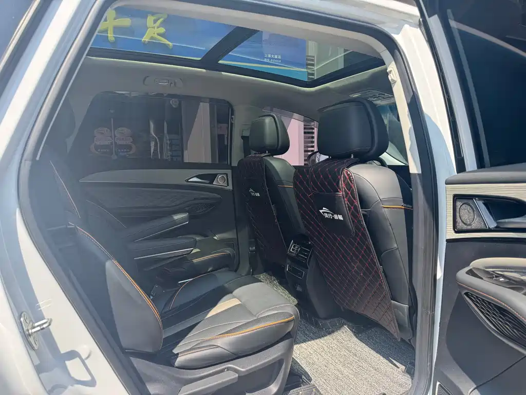 Dongfeng Foton Fengxing Yacht 2022 1.5T DCT Chasing Wind Edition 2023 - thumbnail 13