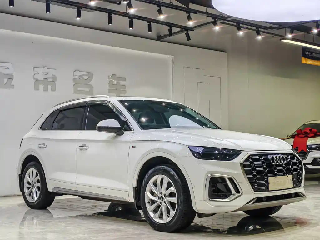 Audi Audi Q5L 2022 40T Premium Dynamic Edition 2022 - thumbnail 3