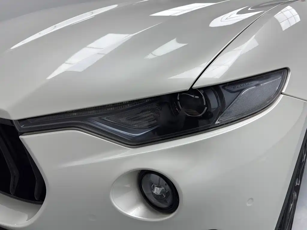 Maserati Maserati Levante 2016 3.0T Standard 2016 - thumbnail 12