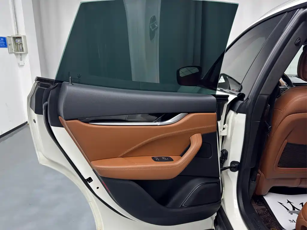 Maserati Maserati Levante 2016 3.0T Standard 2016 - thumbnail 21
