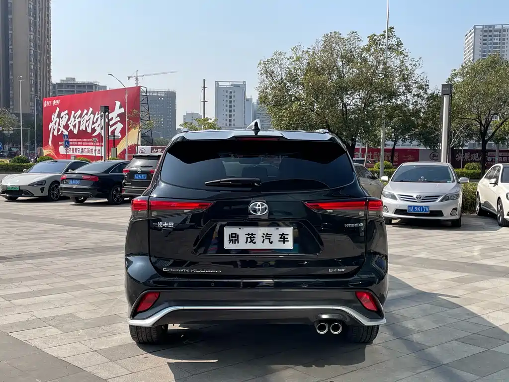 Toyota Toyota Crown Kluger 2021 2.5L HEV AWD Premium Edition 2021 - thumbnail 6